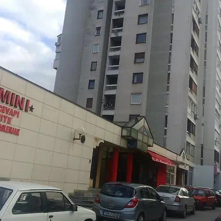 La Casa De Gina Lägenhet Tuzla